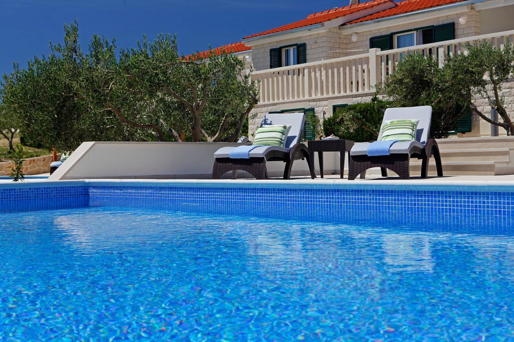 Holiday Homes Oliva Bol Ruang foto